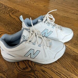 New Balance 608 women’s 7.5 White and baby blue sneakers very good condition